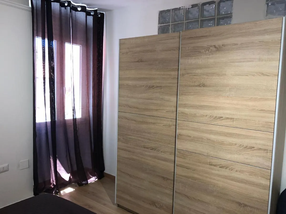 Civico 19 Apartment Sassari 0*,